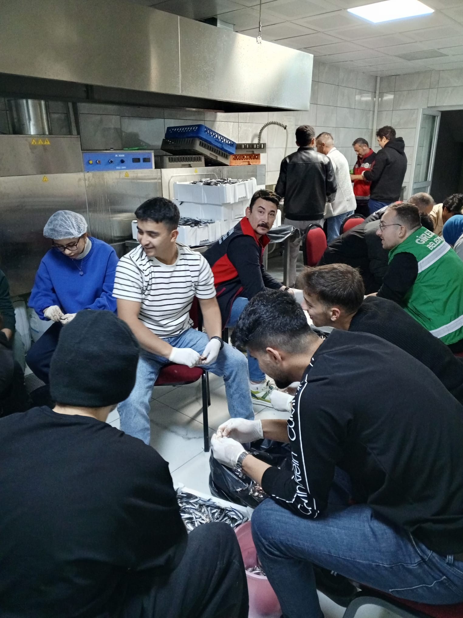 ŞEBİNKARAHİSAR MYO ve UYGULAMALI BİLİMLER YÜKSEK OKULU HAMSİ ŞENLİĞİ - Görsel 4